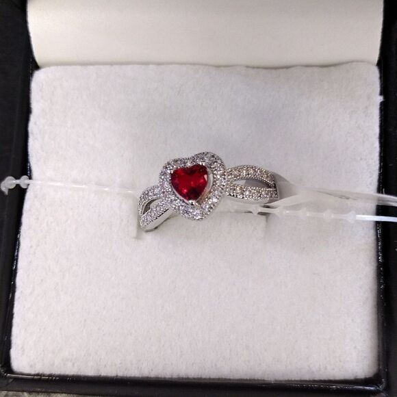 New directions ring - Picture 1 of 3